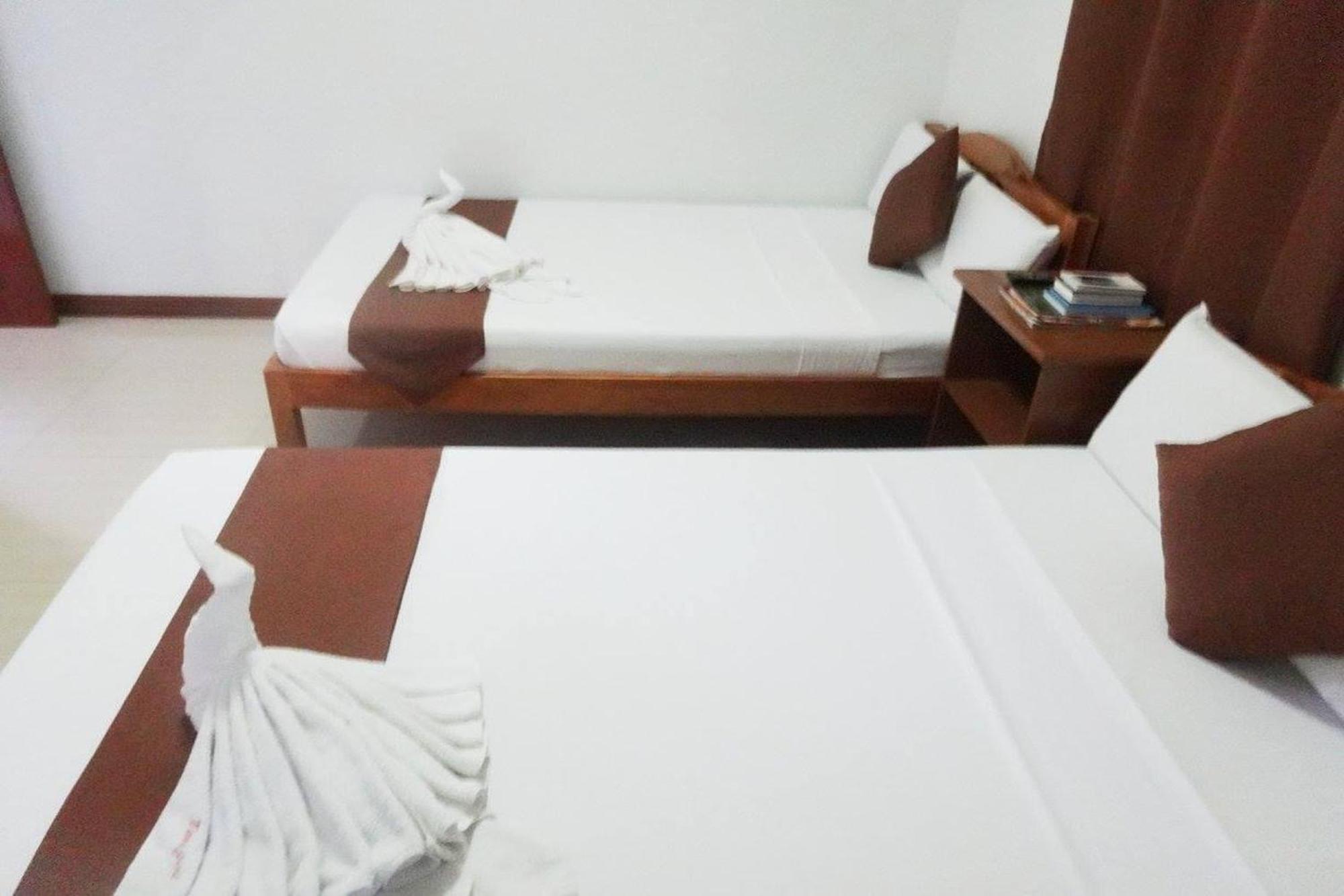 Tenzai Homestay Puerto Princesa ภายนอก รูปภาพ
